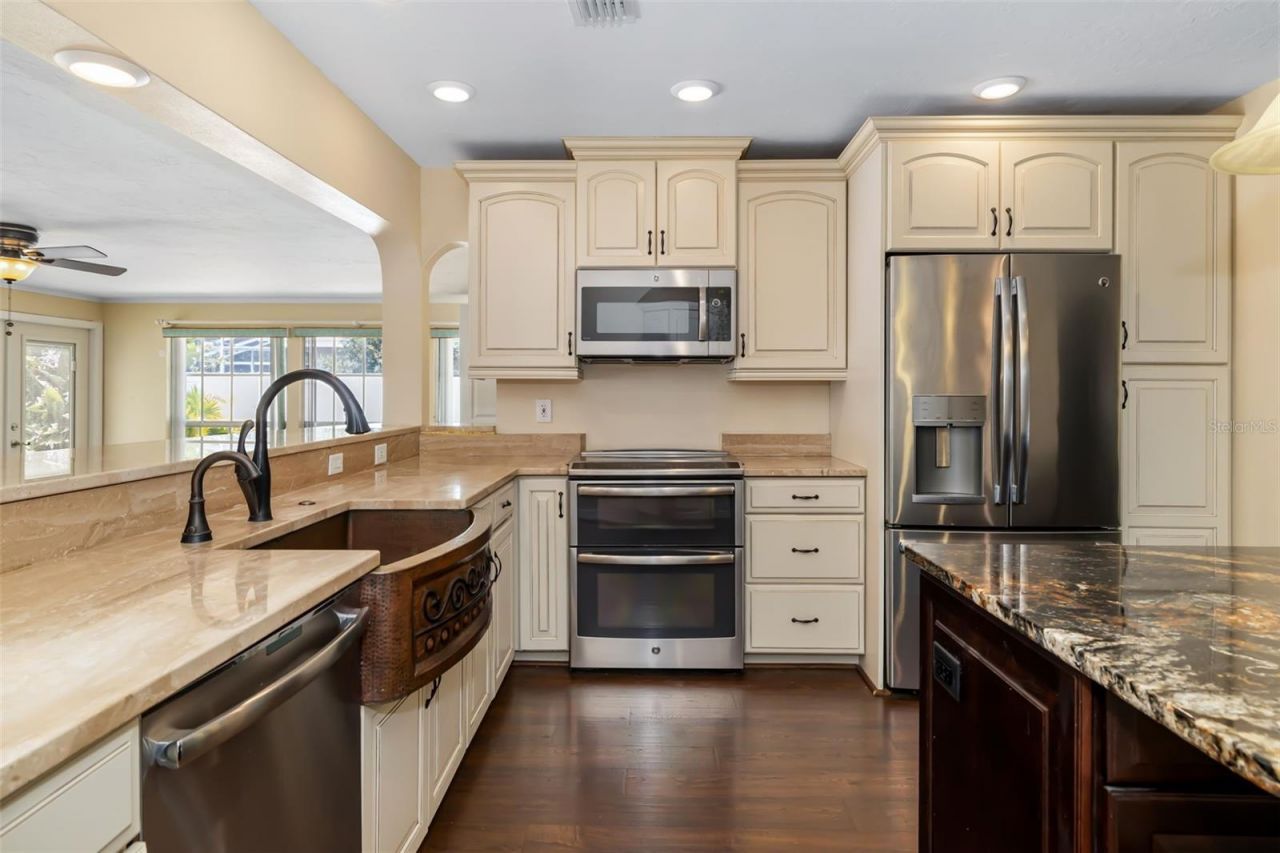 4158 Prudence Drive , Sarasota, FL 34235 Photo