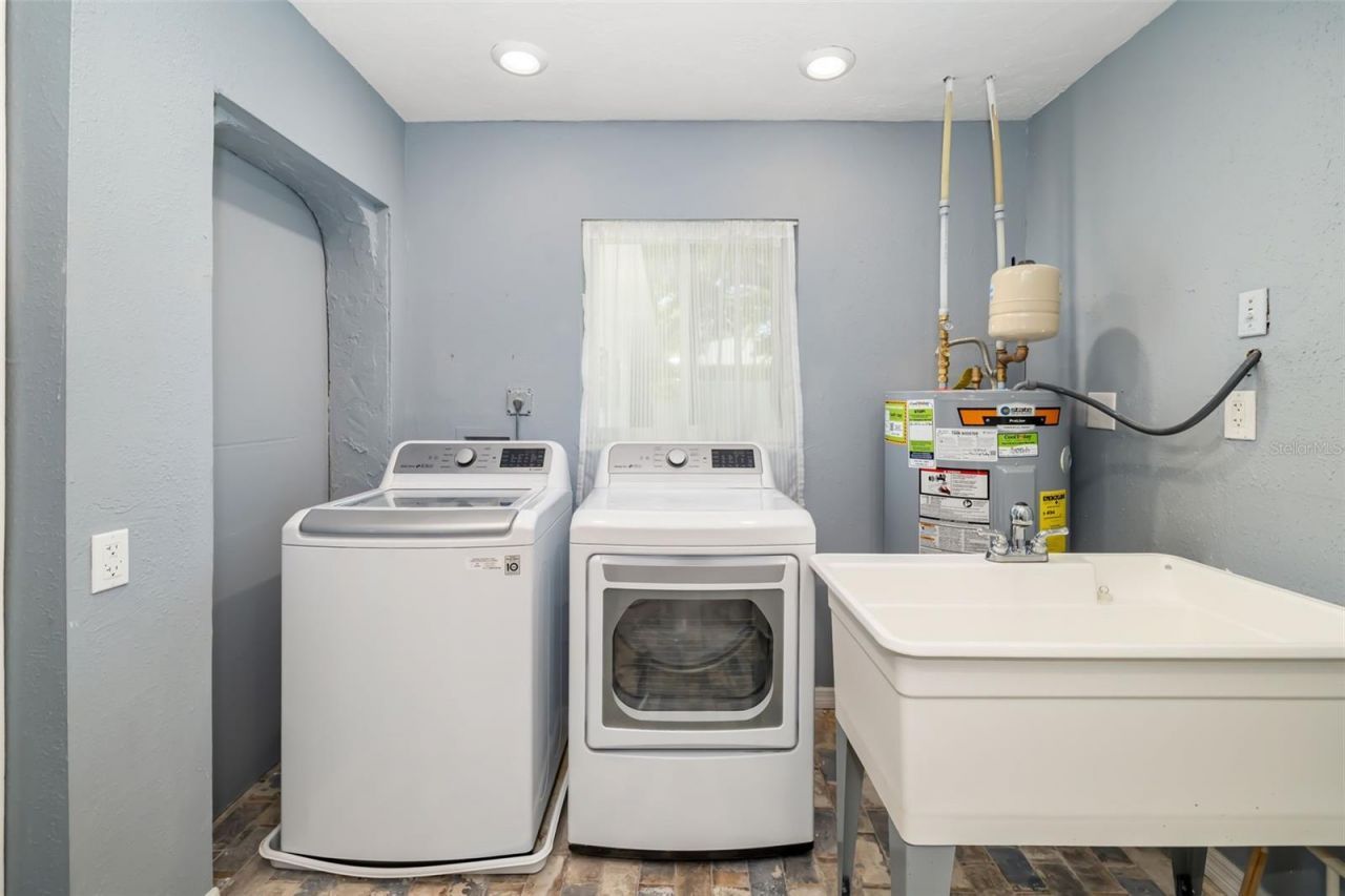 4158 Prudence Drive , Sarasota, FL 34235 Photo