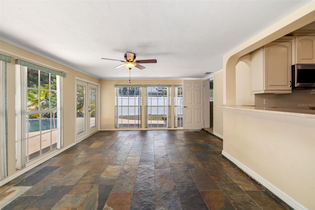 4158 Prudence Drive , Sarasota, FL 34235 Photo