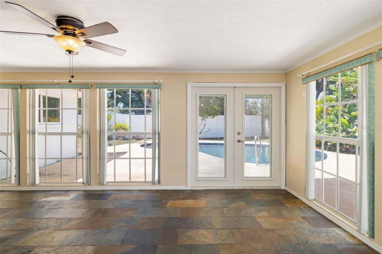 4158 Prudence Drive , Sarasota, FL 34235 Photo