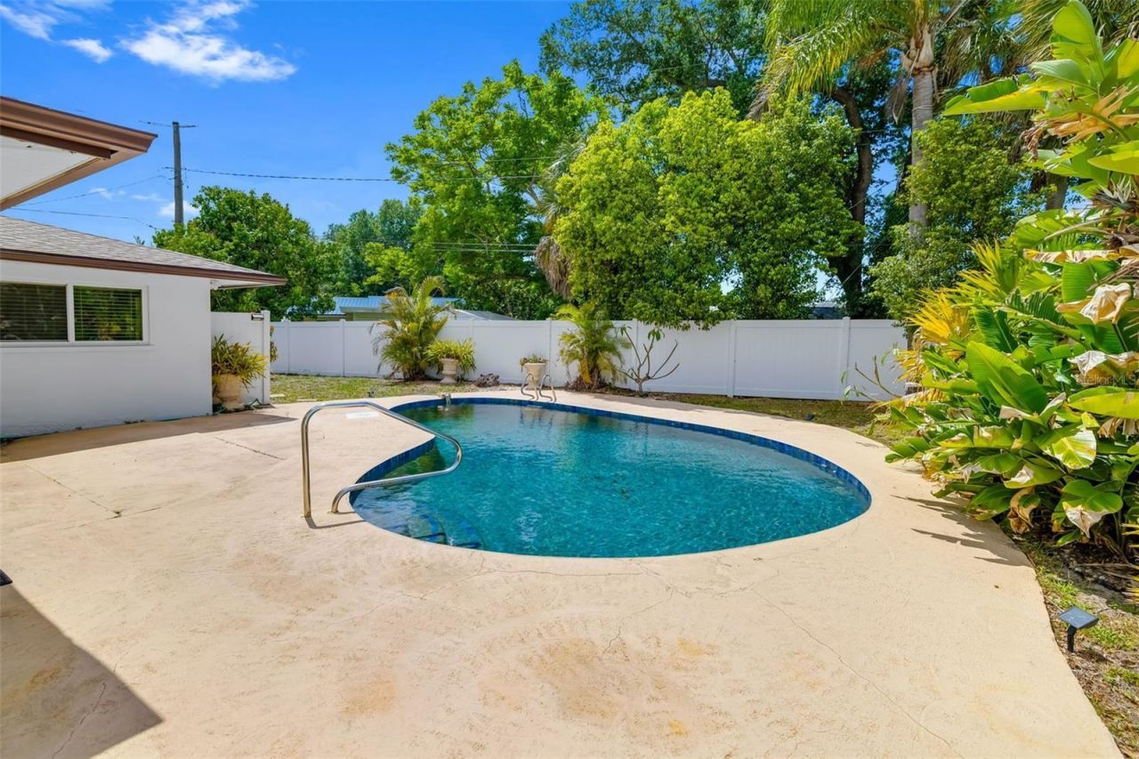 4158 Prudence Drive , Sarasota, FL 34235 Photo