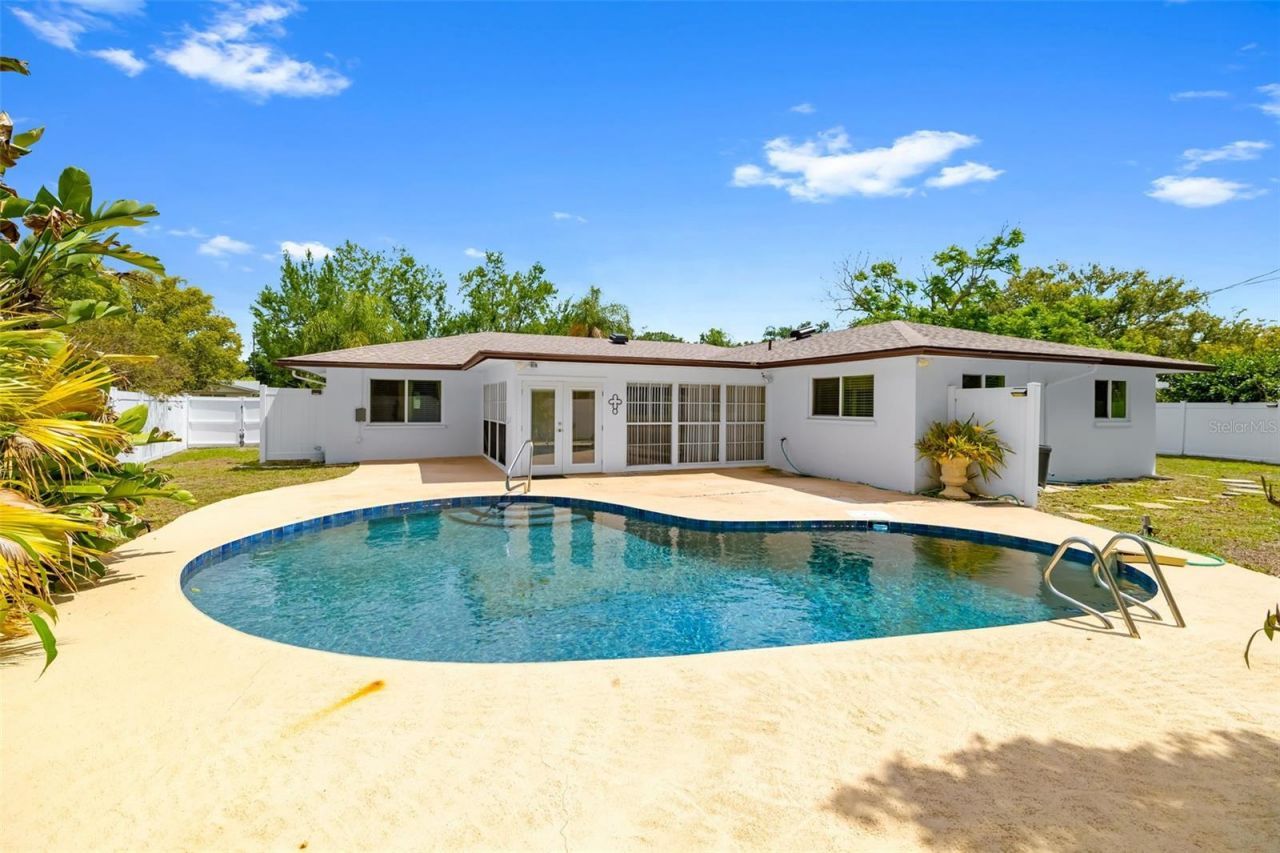 4158 Prudence Drive , Sarasota, FL 34235 Photo