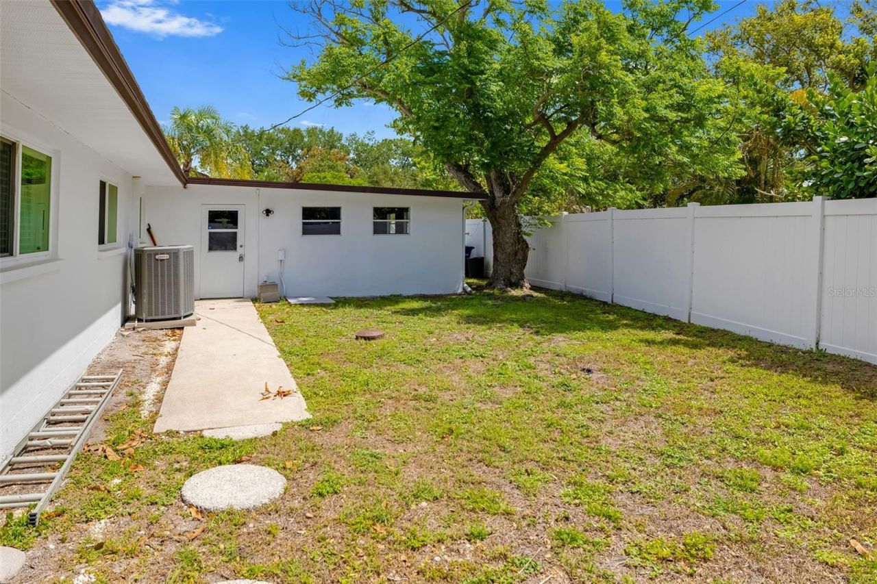 4158 Prudence Drive , Sarasota, FL 34235 Photo