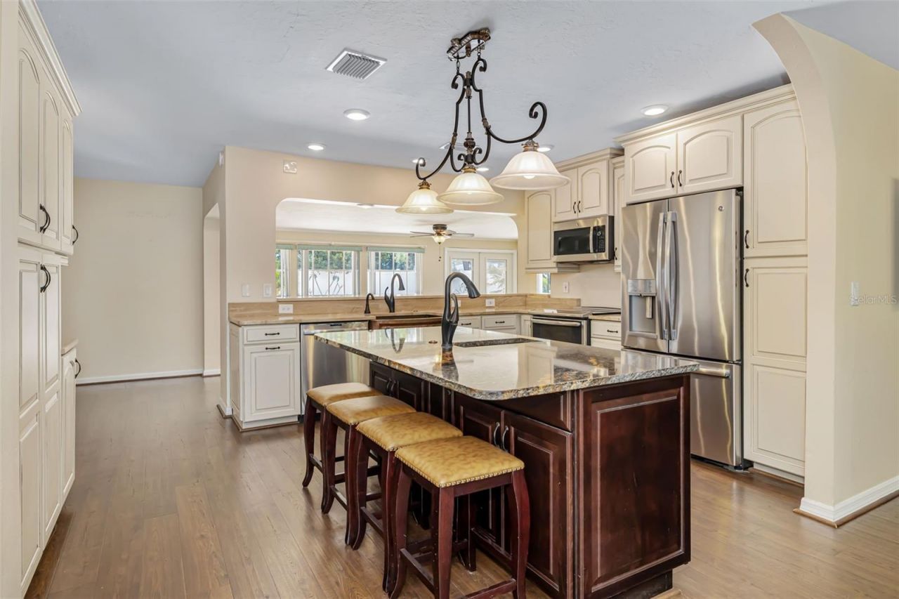 4158 Prudence Drive , Sarasota, FL 34235 Photo