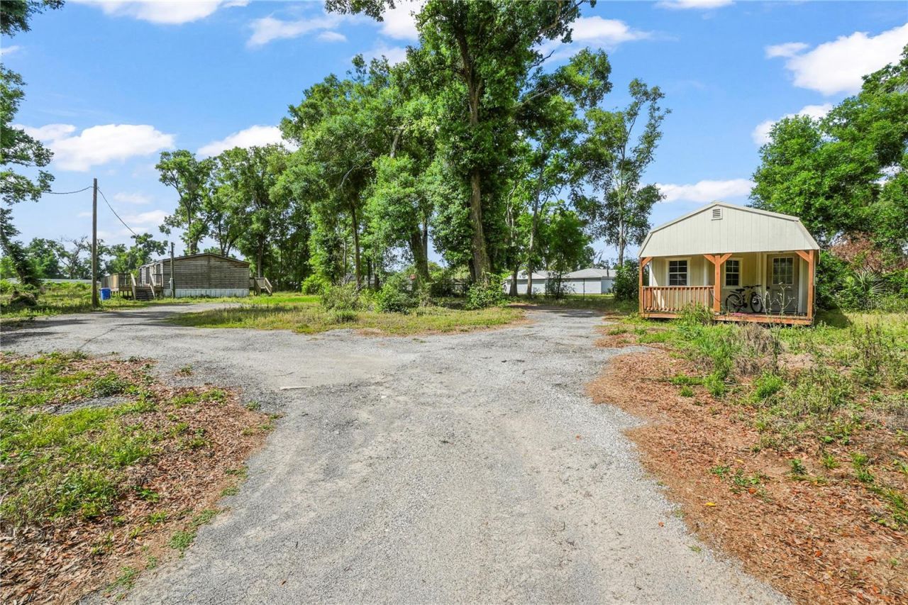 128 Pernell Johnson Drive , Seffner, FL 33584 Photo