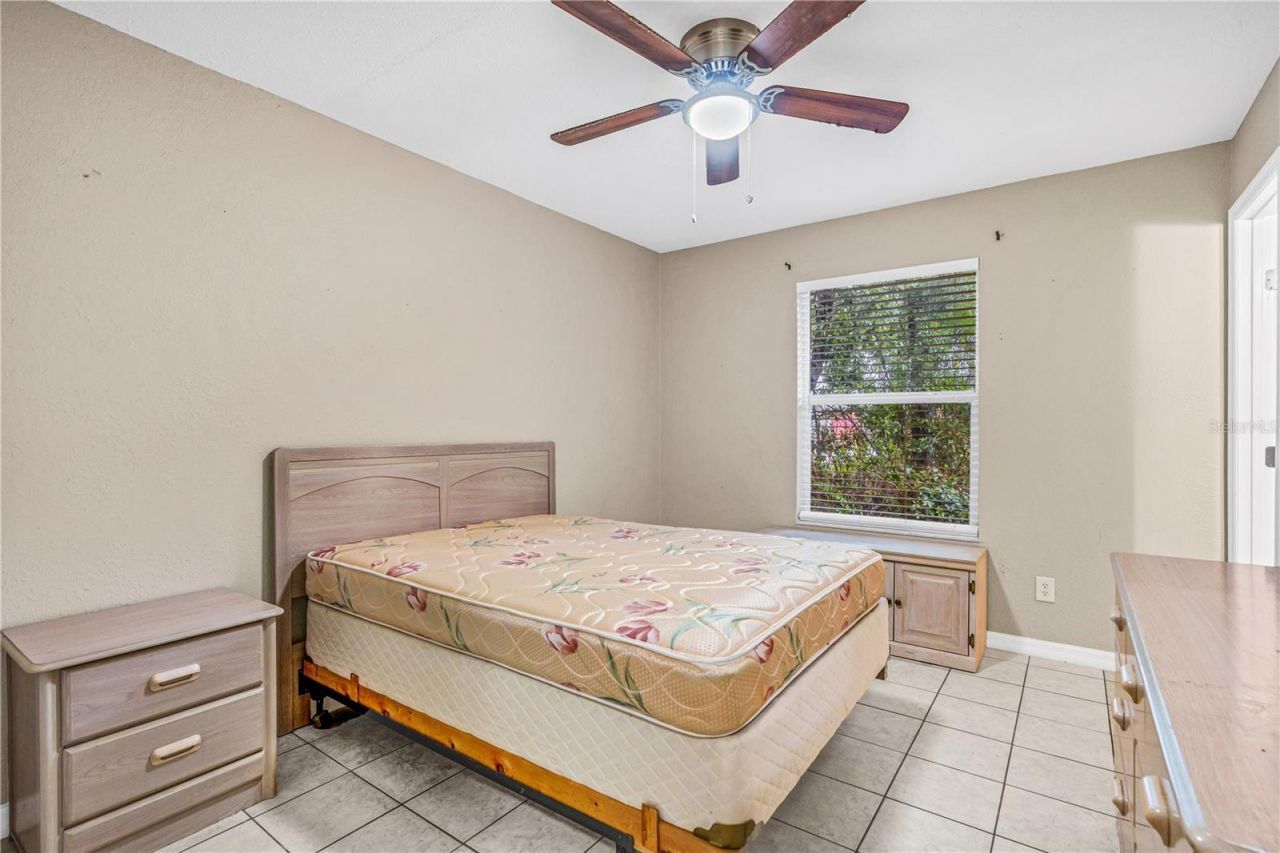 240 Newcomb Street, New Smyrna Beach, FL 32168 Photo