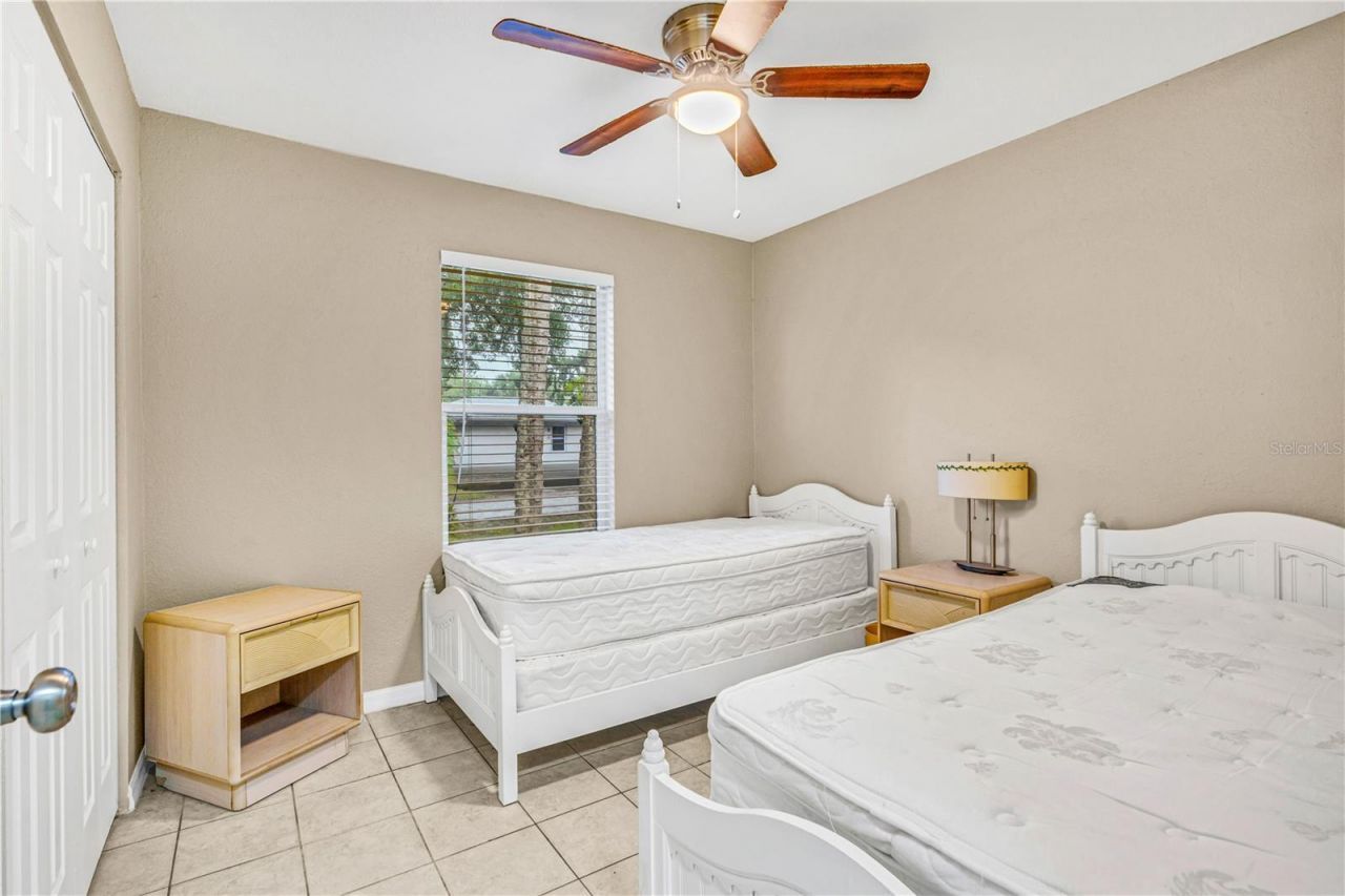 240 Newcomb Street, New Smyrna Beach, FL 32168 Photo