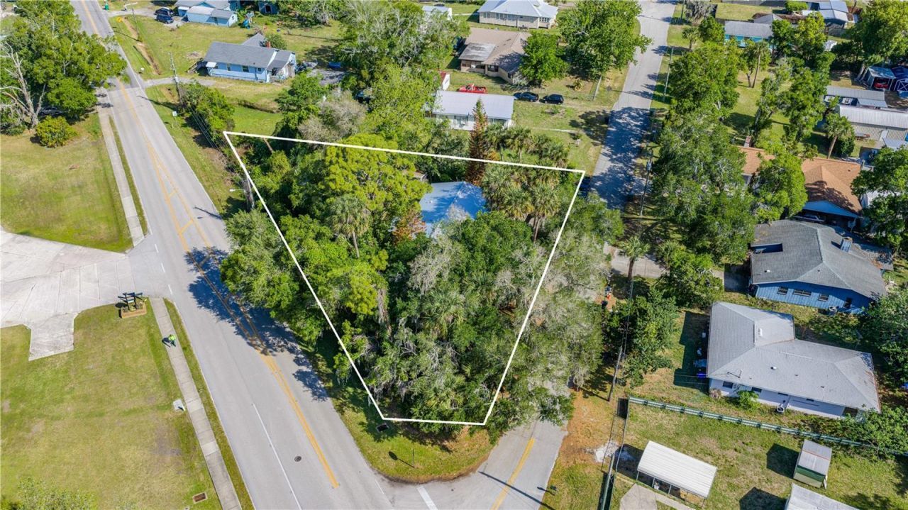 240 Newcomb Street, New Smyrna Beach, FL 32168 Photo