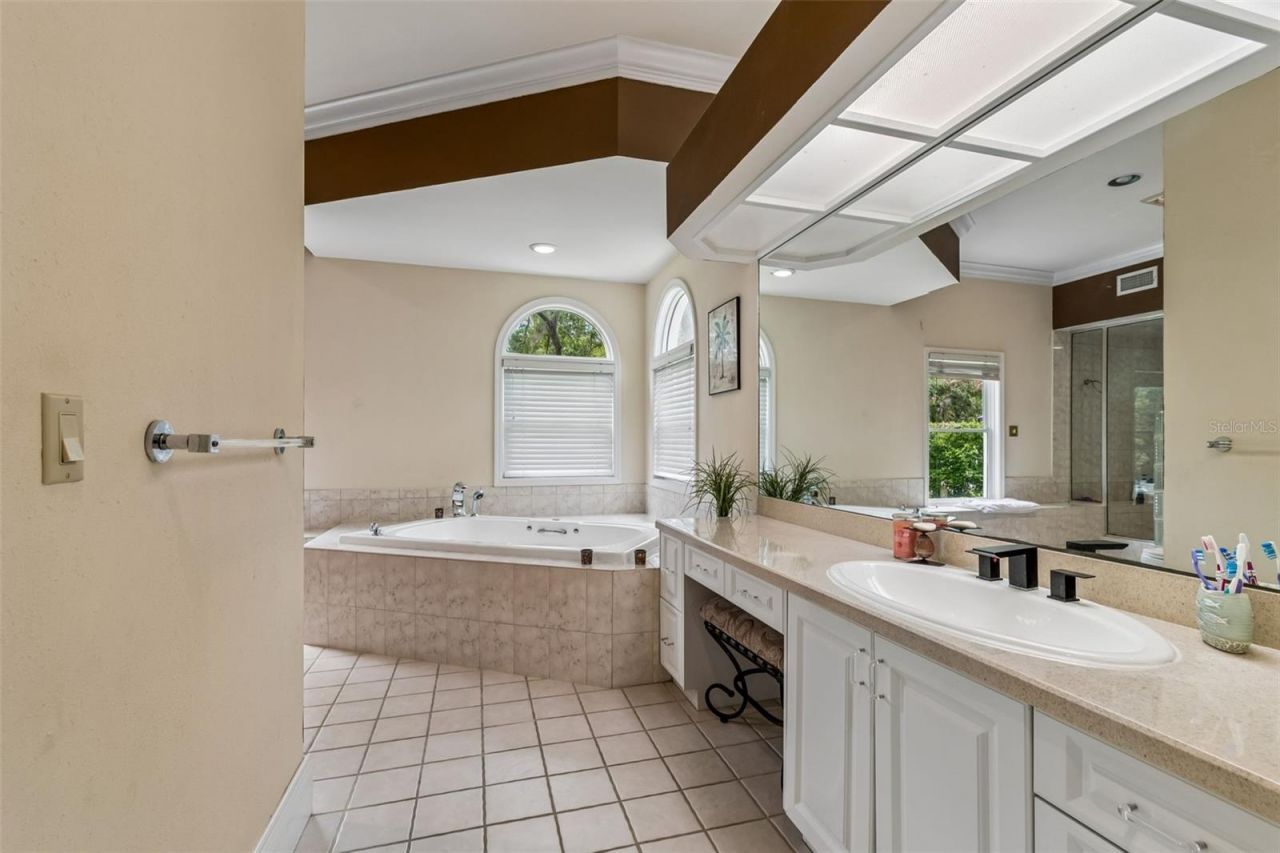 3040 Turtle Brooke, Clearwater, FL 33761 Photo