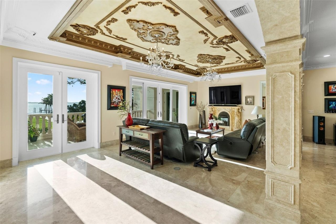 2000 Park Street N, Saint Petersburg, FL 33710 Photo