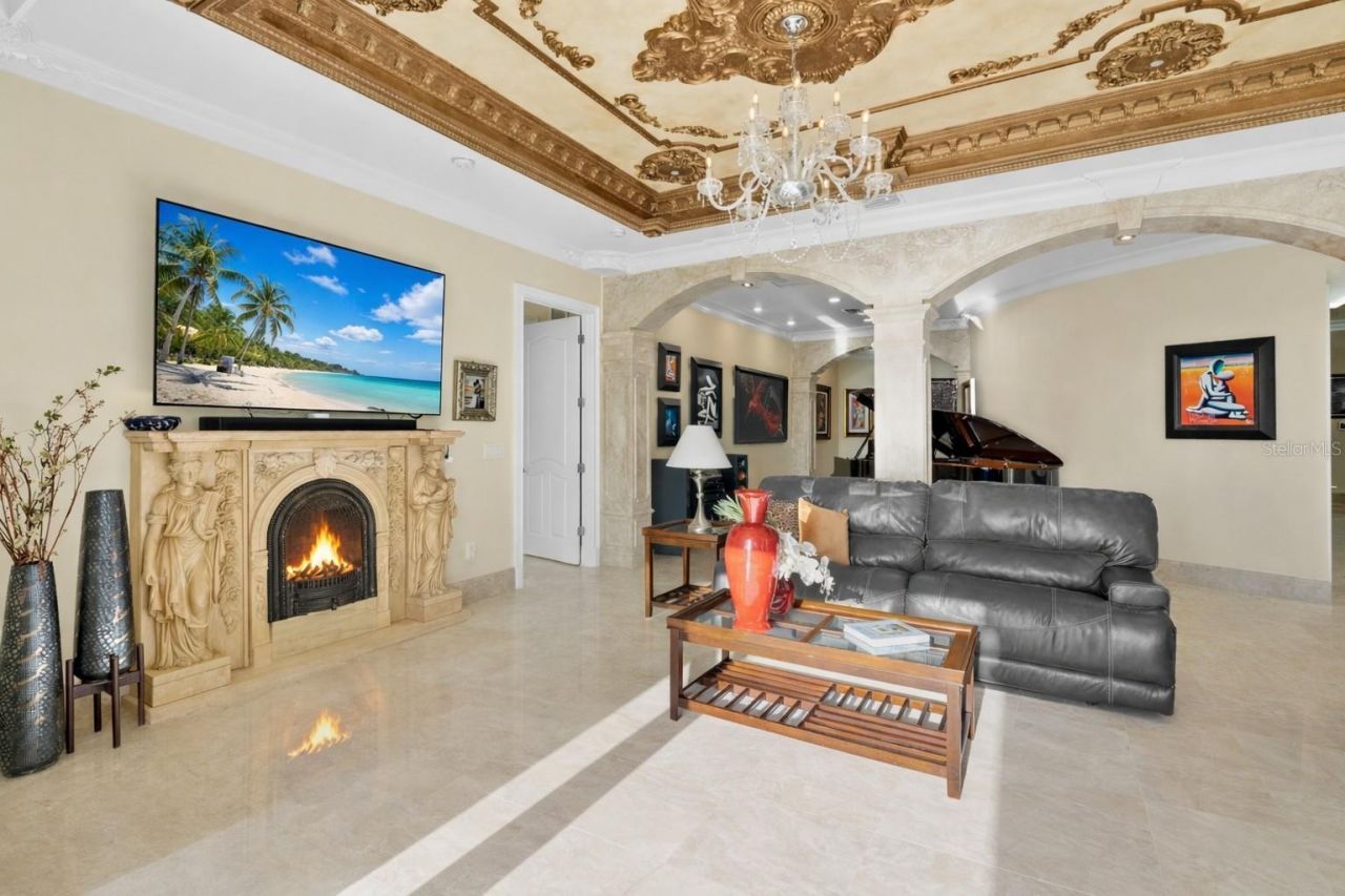 2000 Park Street N, Saint Petersburg, FL 33710 Photo