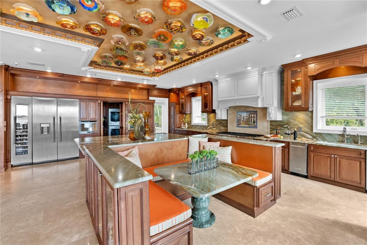 2000 Park Street N, Saint Petersburg, FL 33710 Photo