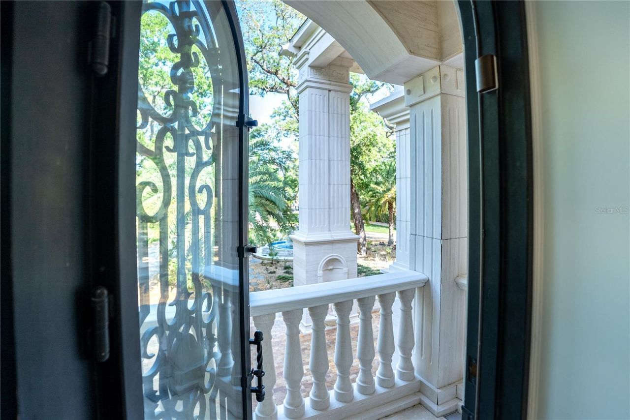 2000 Park Street N, Saint Petersburg, FL 33710 Photo