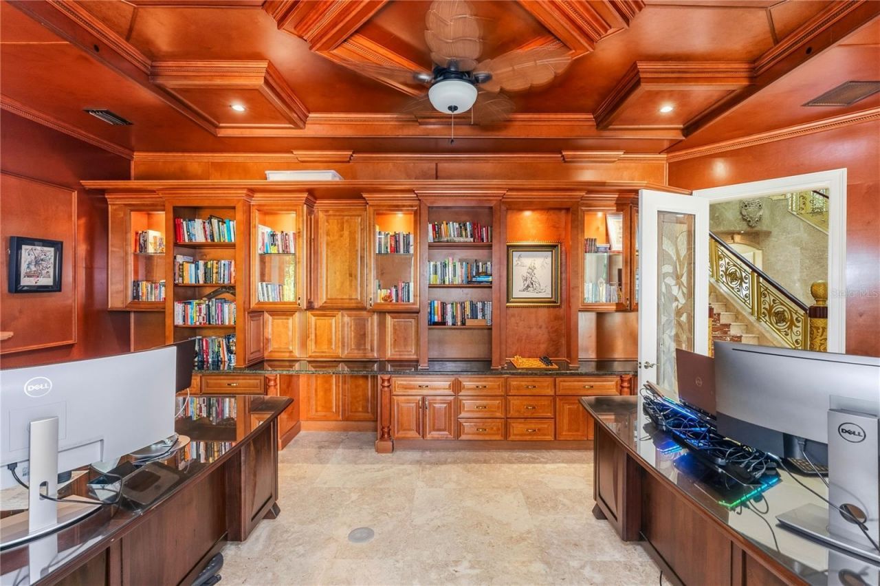 2000 Park Street N, Saint Petersburg, FL 33710 Photo