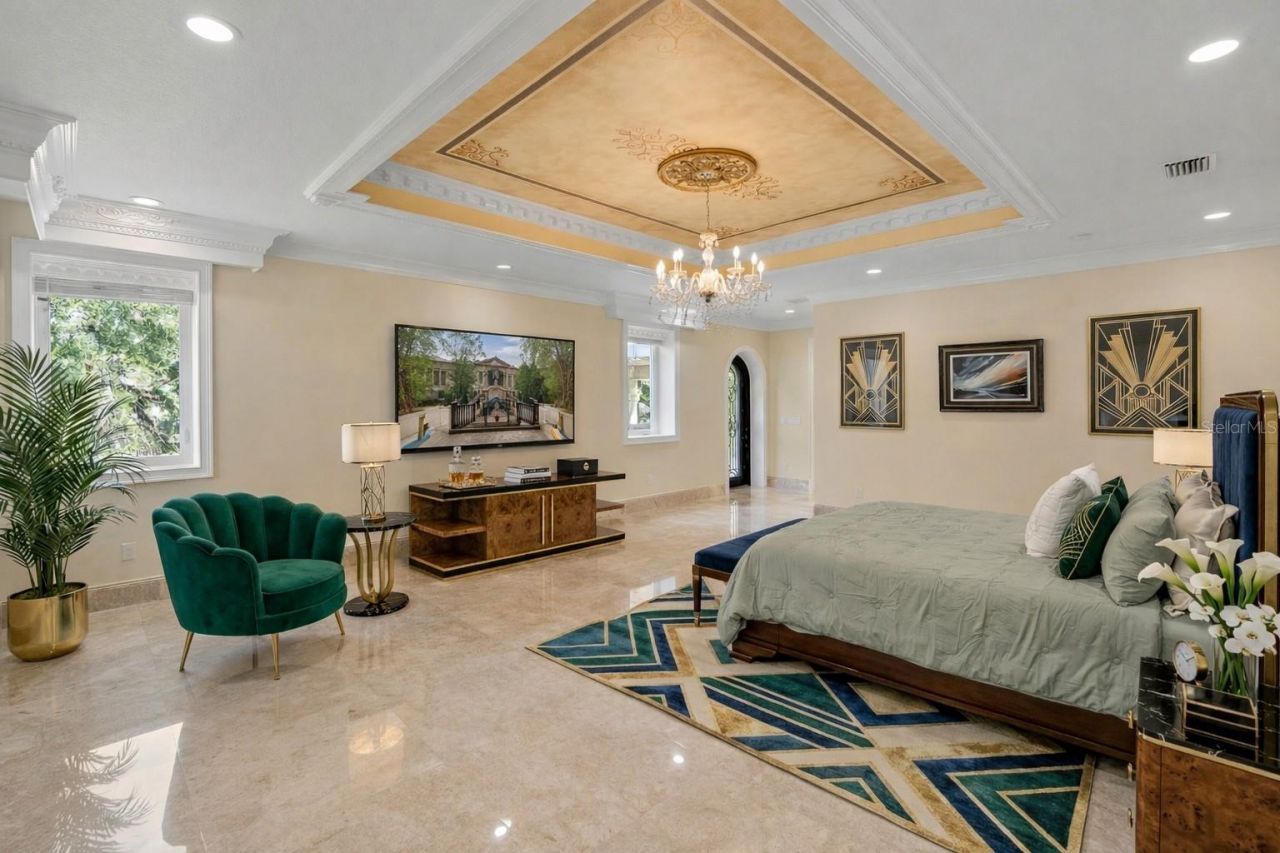 2000 Park Street N, Saint Petersburg, FL 33710 Photo