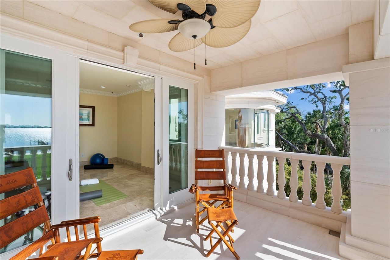 2000 Park Street N, Saint Petersburg, FL 33710 Photo