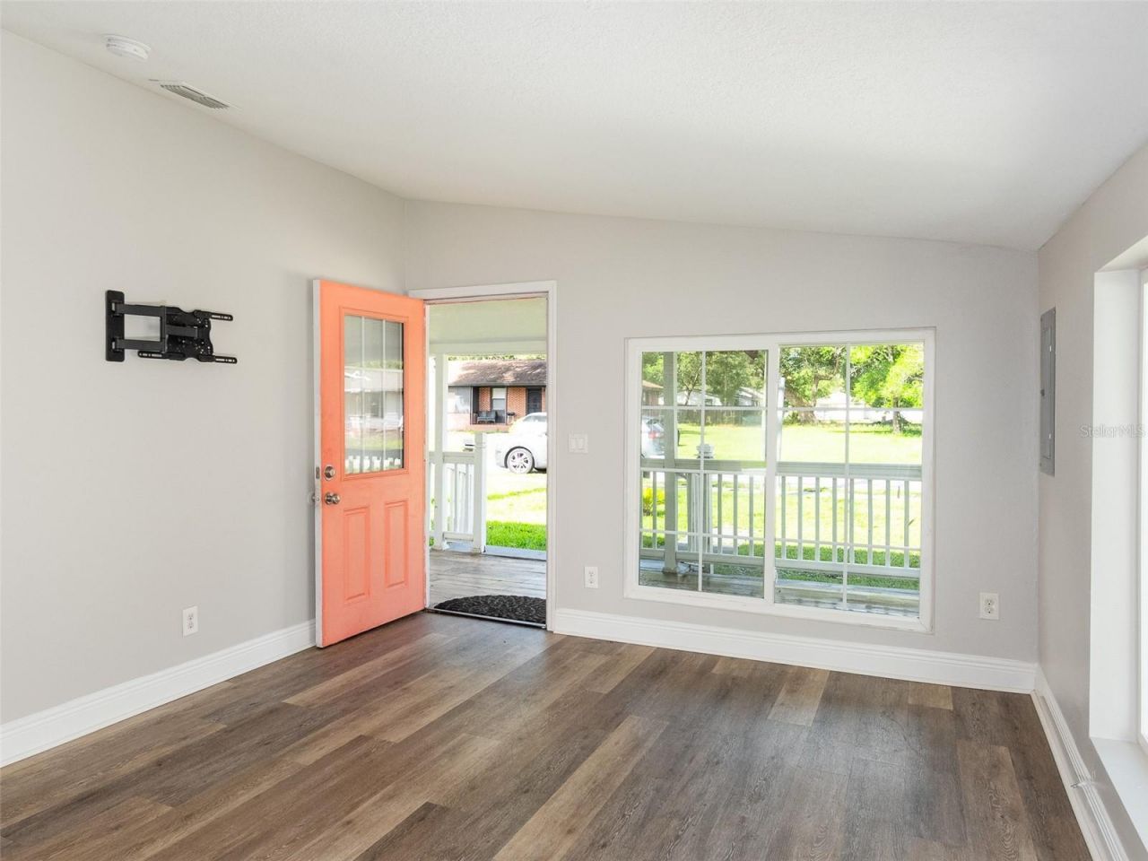 1105 Willow Avenue , Sanford, FL 32771 Photo