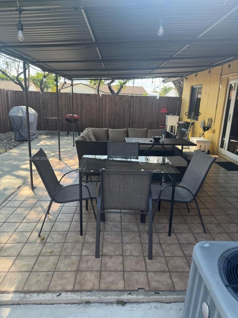 14754 SW 66th Ter, Miami, FL 33193 Photo