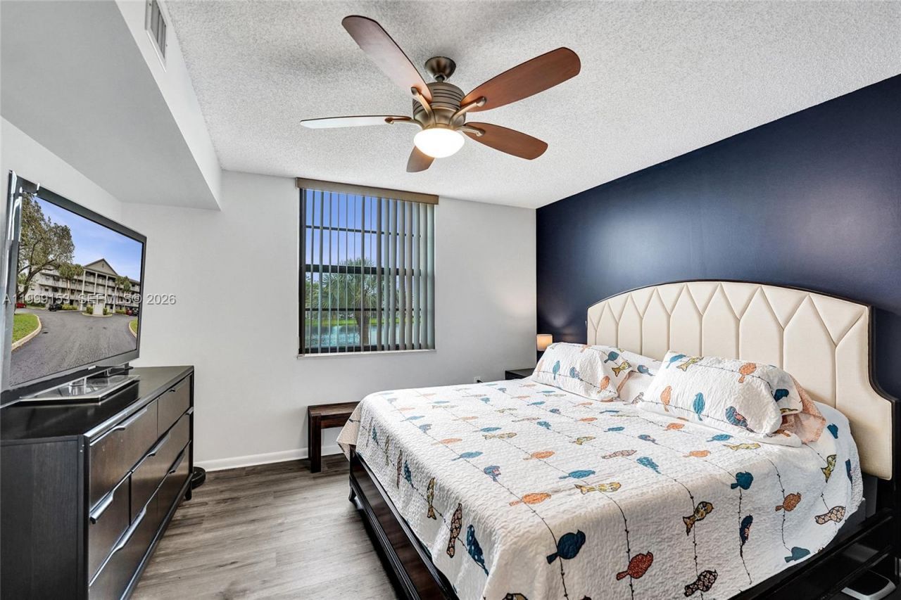 1526 Whitehall Dr, Unit 206, Davie, FL 33324 Photo