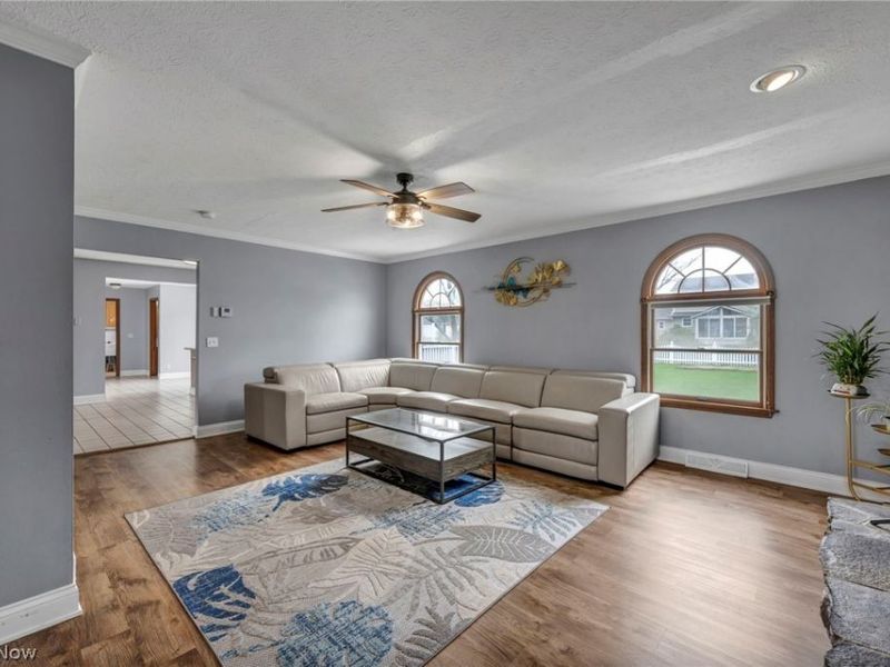 830 Forde Avenue, Amherst, OH 44001 Photo 6