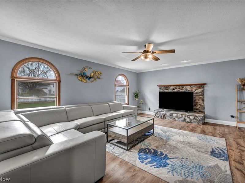 830 Forde Avenue, Amherst, OH 44001 Photo 7