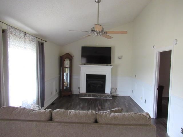 3227 Alvin Kirby Rd Photo 9