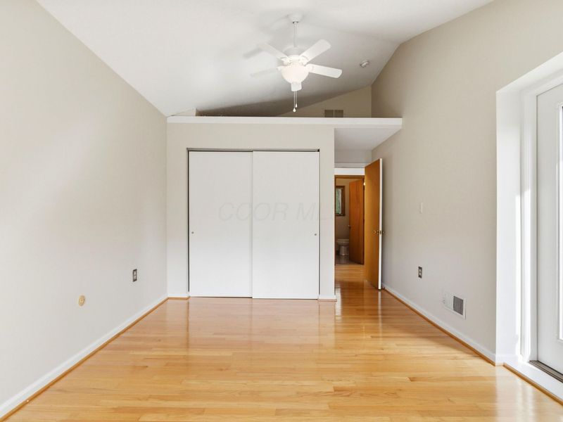 7985 Riverside Drive, Dublin, OH 43016 Photo 35