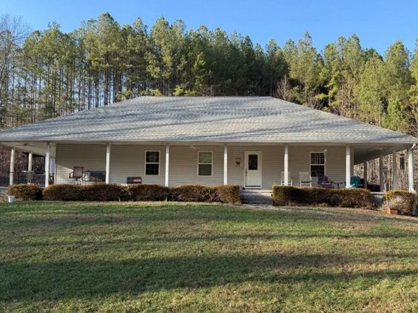 375 County Road 184, Athens, TN 37303