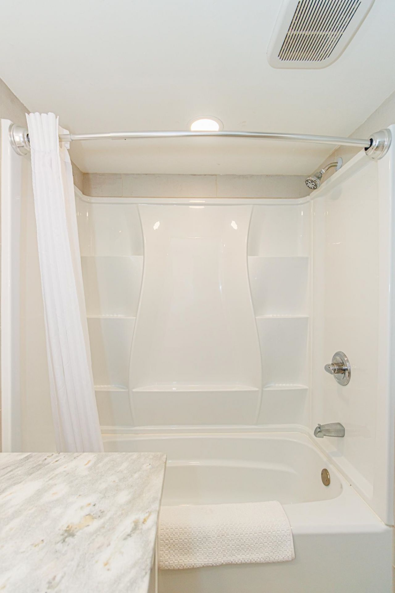 2310 N Ocean Blvd.  Photo 24