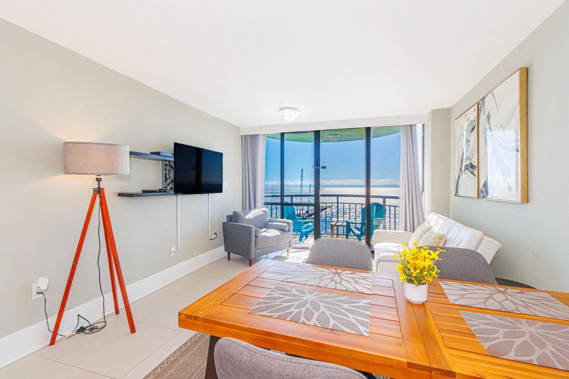 2310 N Ocean Blvd. Photo 4