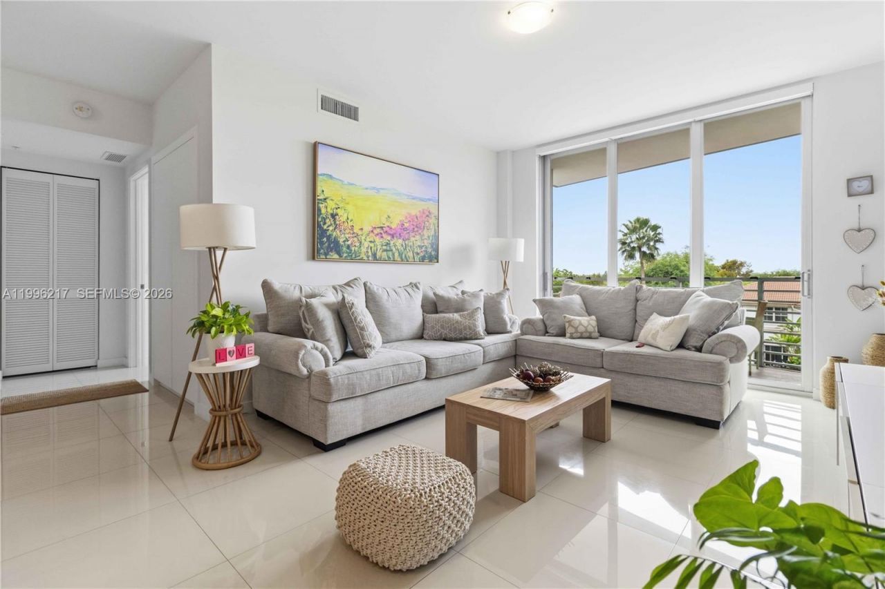 7875 NW 107th Ave, Unit 310, Doral, FL 33178 Photo