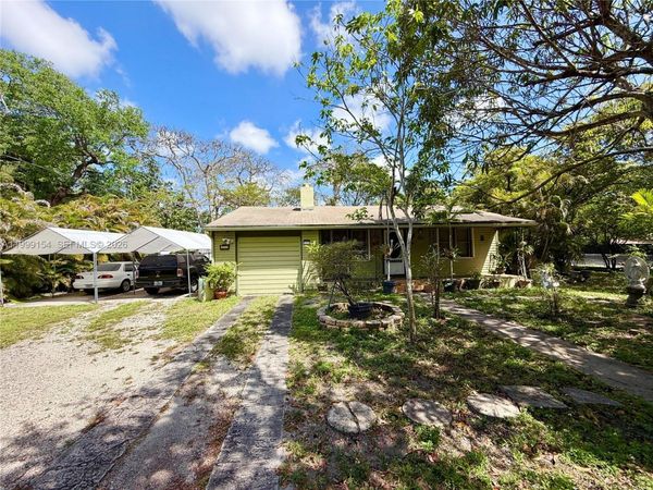 777 NE 144th St, North Miami, FL 33161