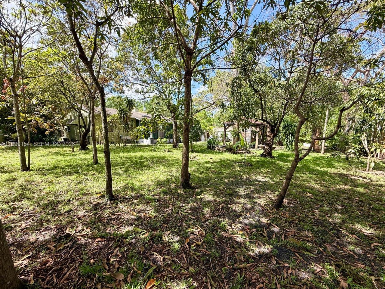 777 NE 144th St, North Miami, FL 33161 Photo