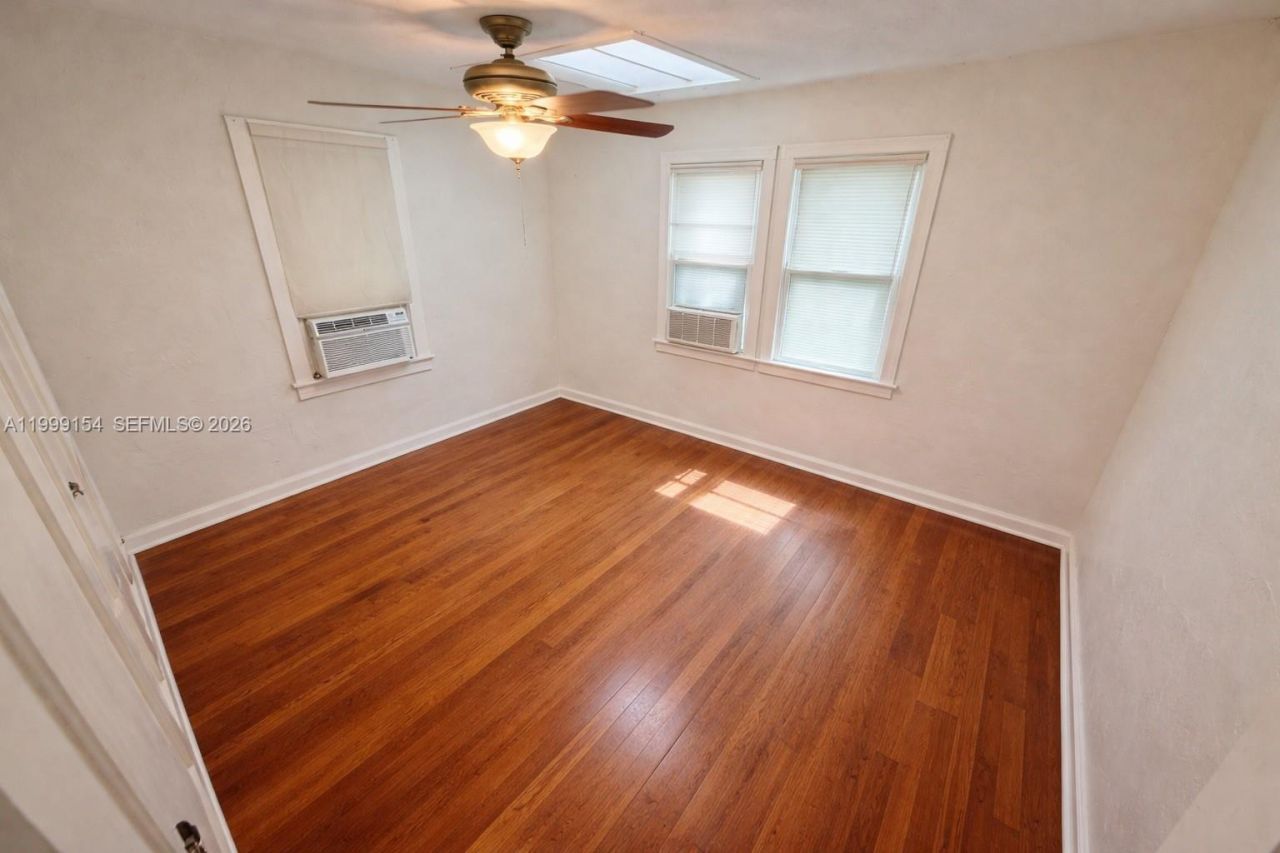 777 NE 144th St, North Miami, FL 33161 Photo