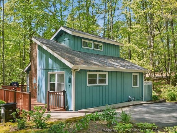 416 Harbor Trace W, Sanford, NC 27332