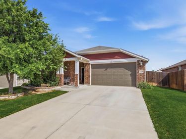 432 Cold Mountain Trail, Fort Worth, TX 76131