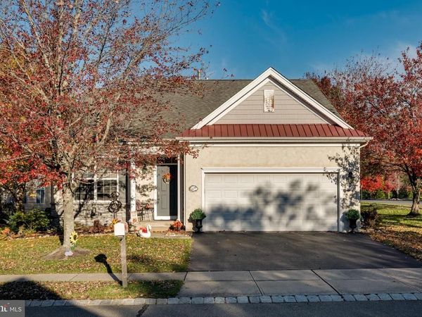 2 MAYPORT LANE , BARNEGAT, NJ 08005