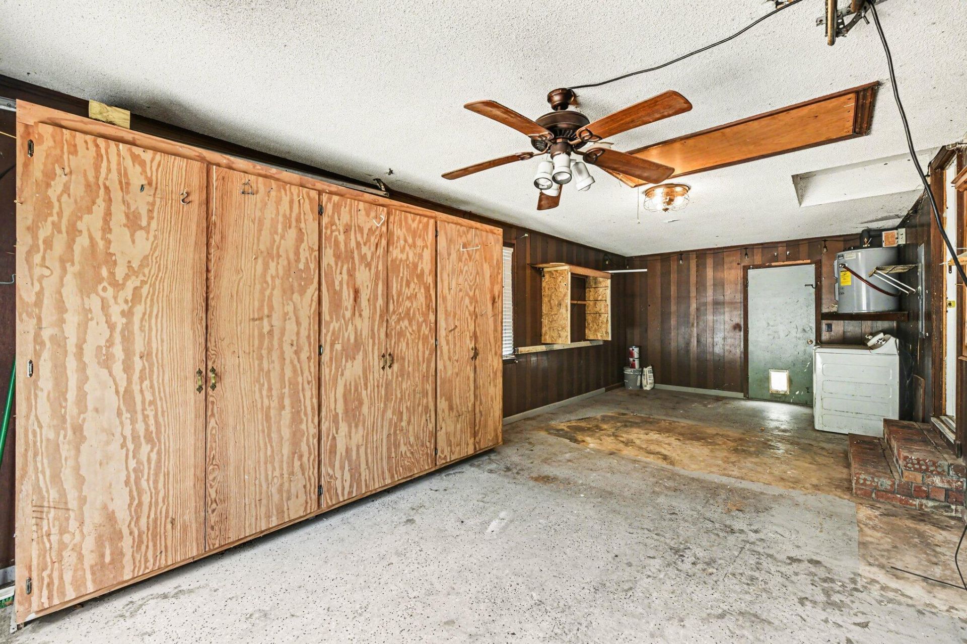 100 Kent Circle Photo 19