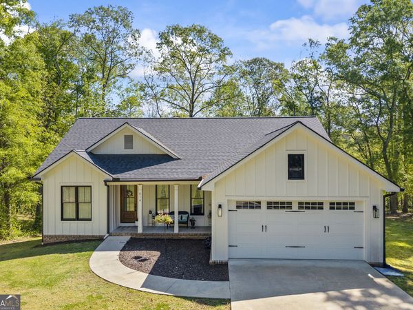 516 Winding Way, Hartwell, GA 30643