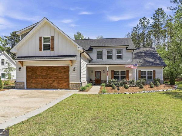 159 Wolf Creek Cove, Lagrange, GA 30240