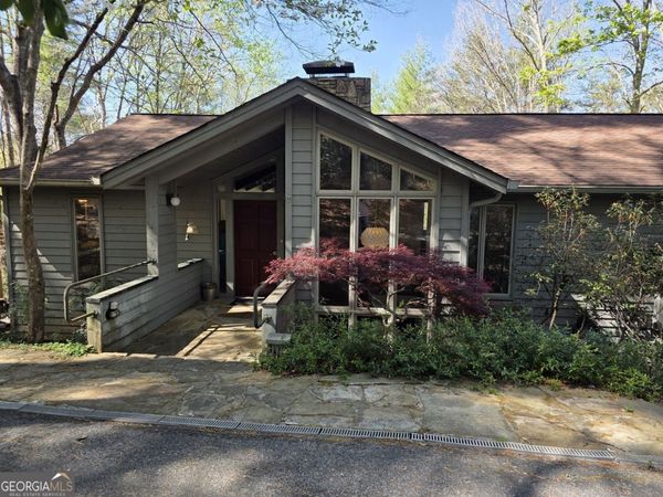 70 Doe Run, Sautee Nacoochee, GA 30571