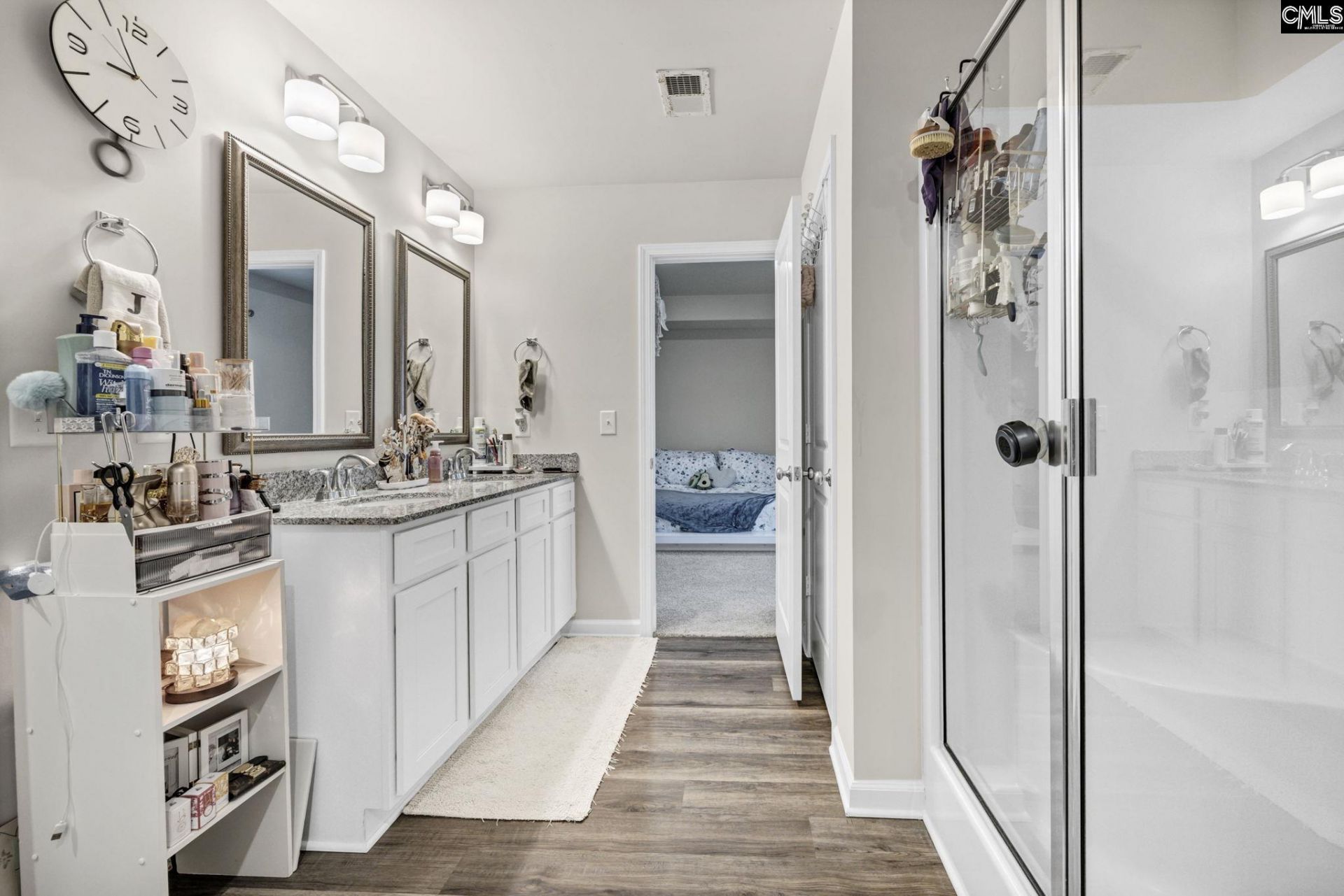 706 Common Widgen Way Photo 23