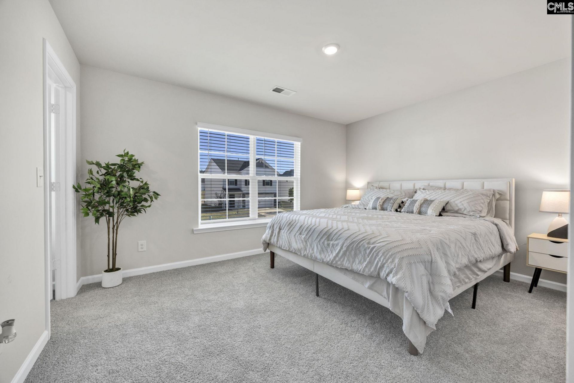 706 Common Widgen Way Photo 26