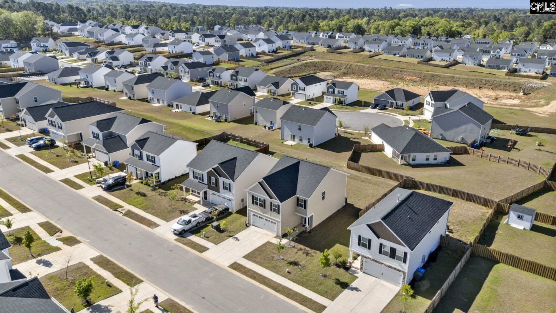 706 Common Widgen Way Photo 35