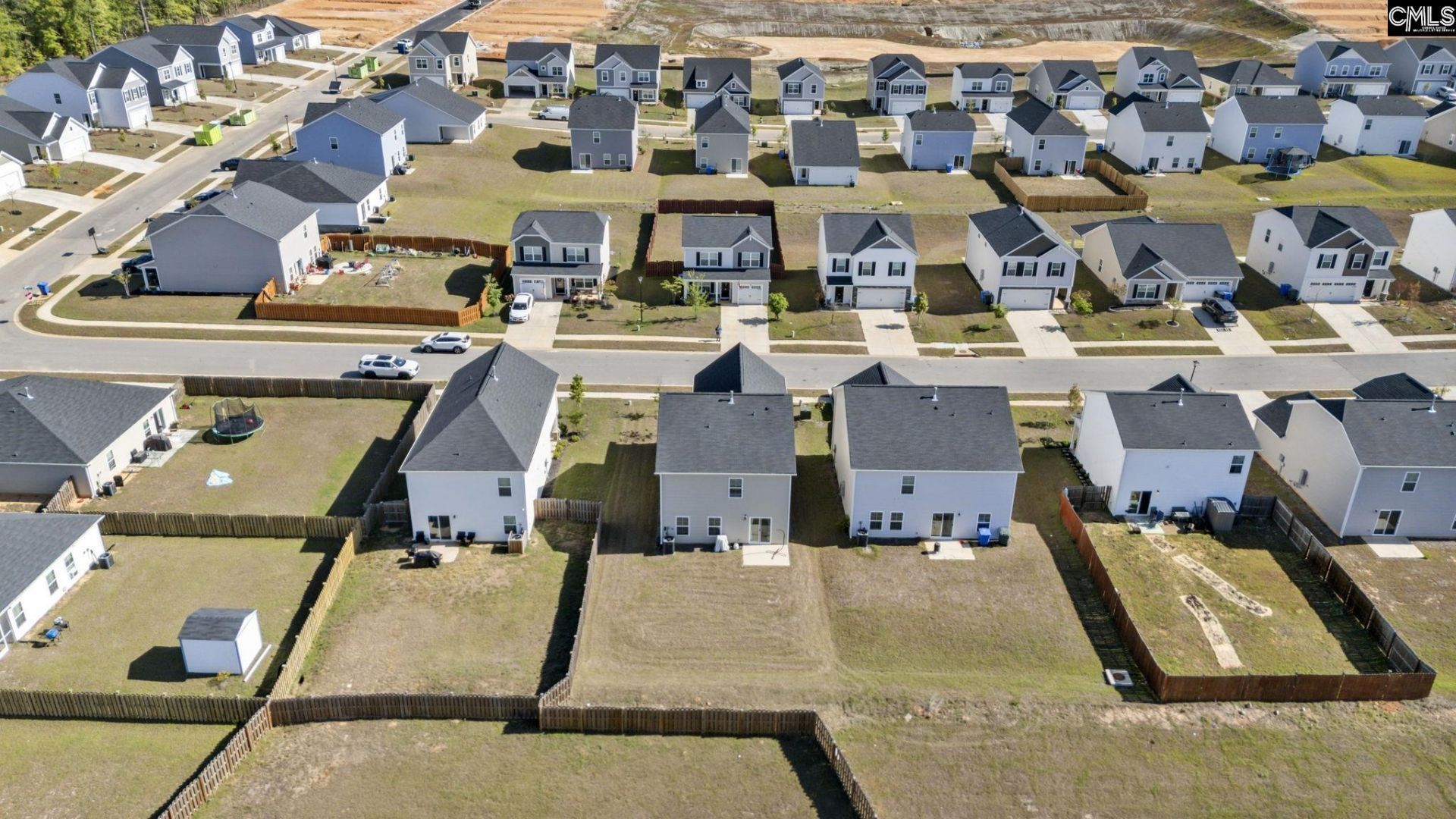 706 Common Widgen Way Photo 36