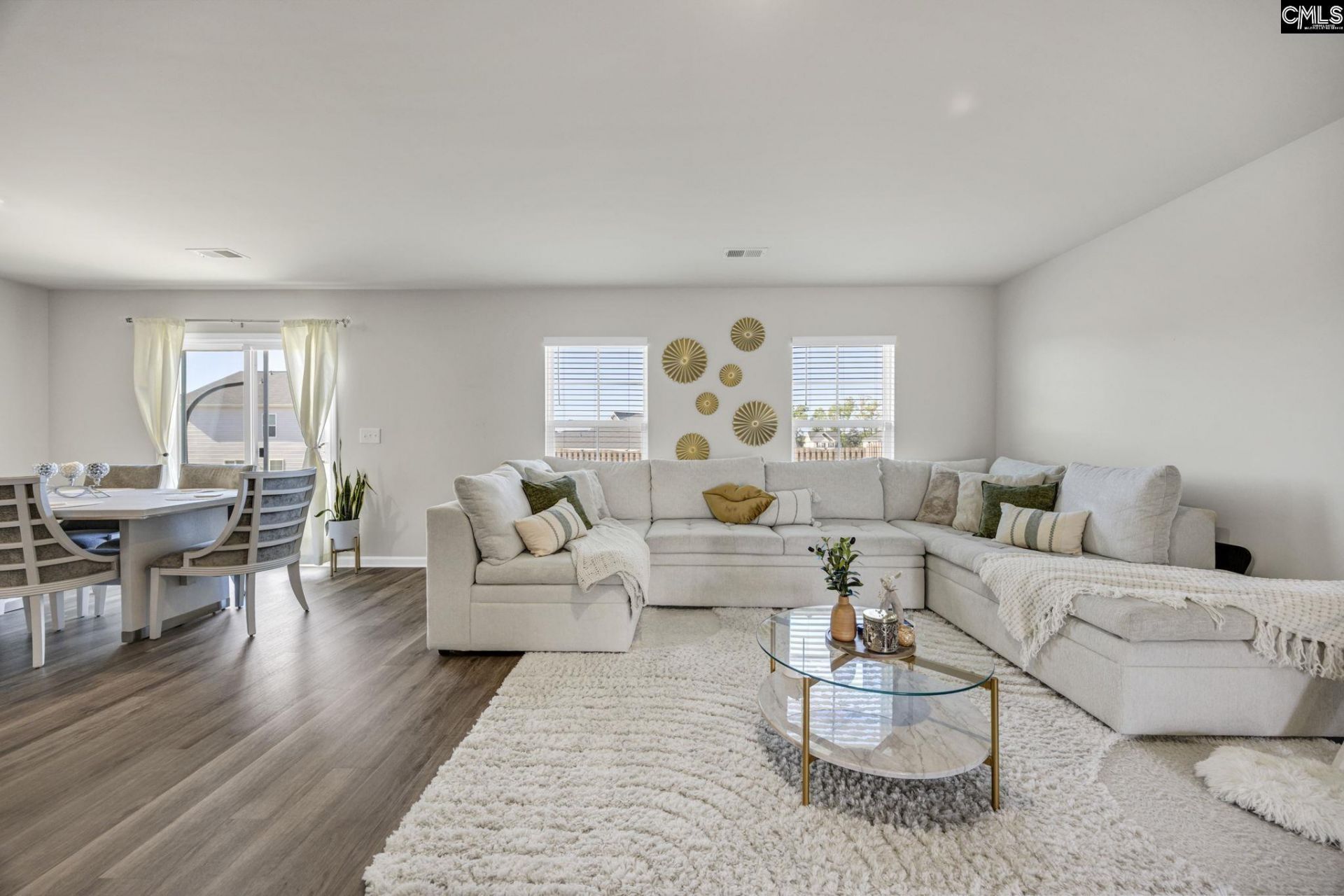 706 Common Widgen Way Photo 7