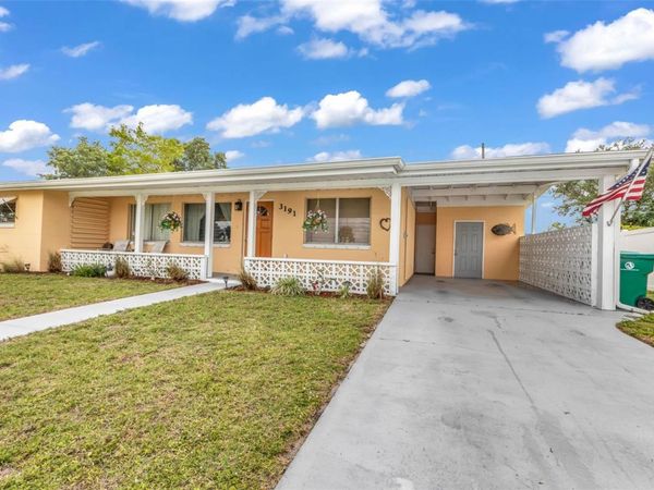 3191 EASY STREET , PORT CHARLOTTE, FL 33952