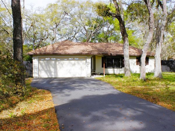 3201 BARTLETT STREET, SPRING HILL, FL 34606