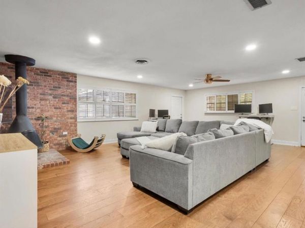 2233 Goldenrod Avenue, Fort Worth, TX 76111