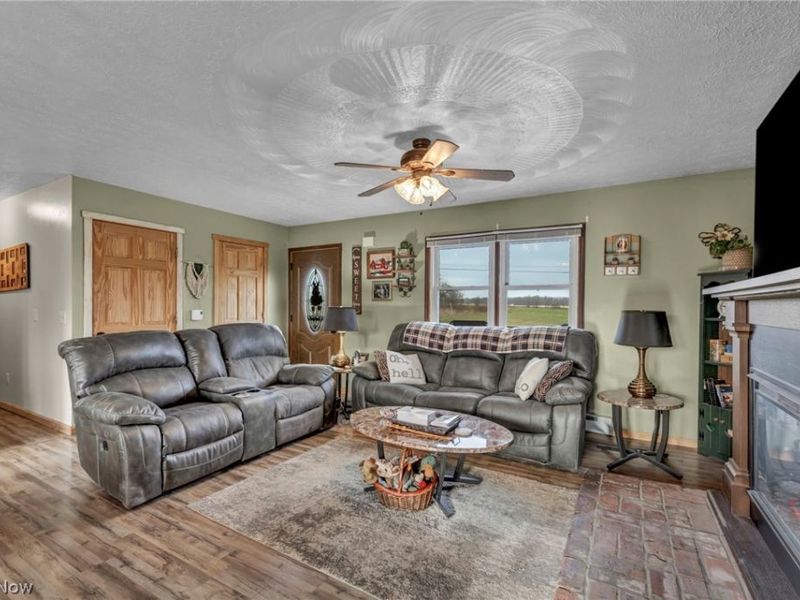 1540 Cinnamon Drive S, West Salem, OH 44287 Photo 3